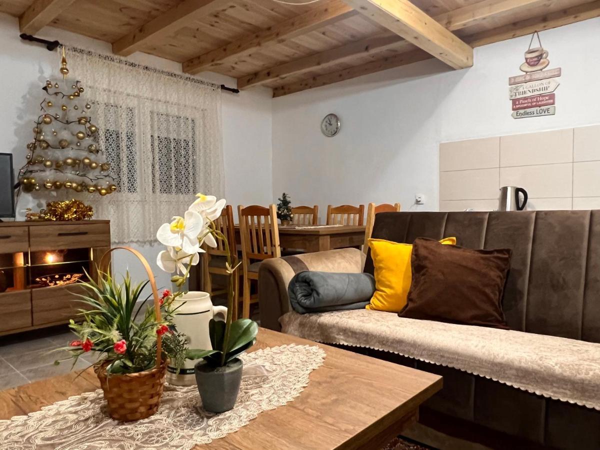 Laf Guest House Kolašin Екстериор снимка