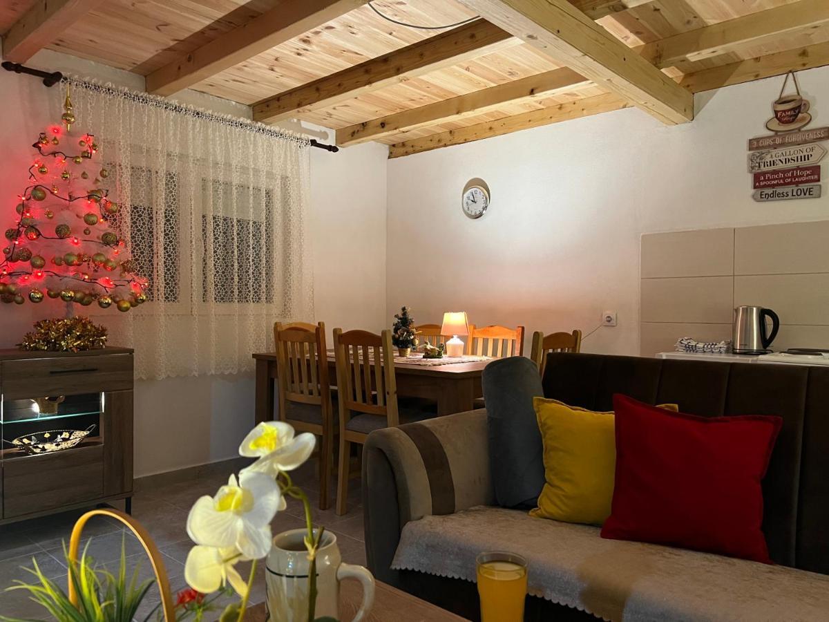 Laf Guest House Kolašin Екстериор снимка