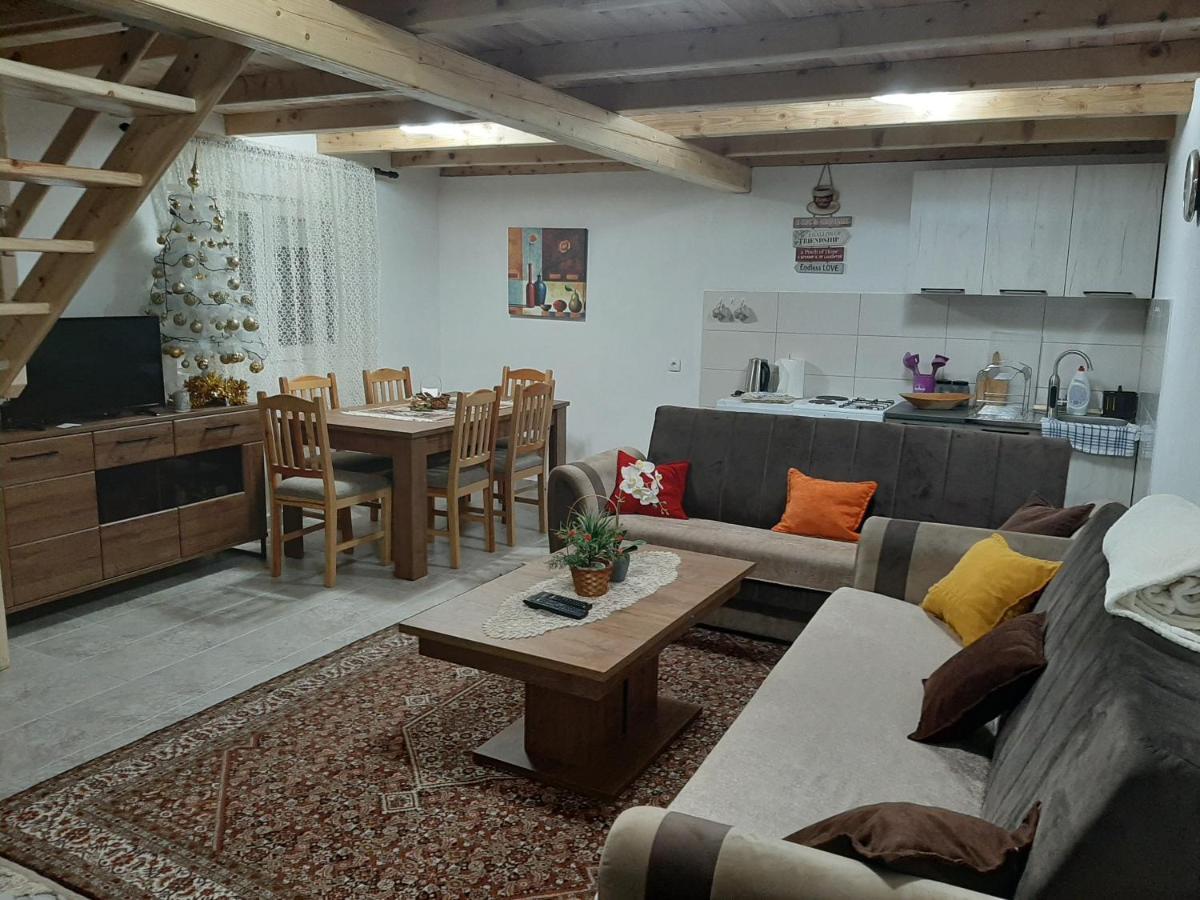 Laf Guest House Kolašin Екстериор снимка